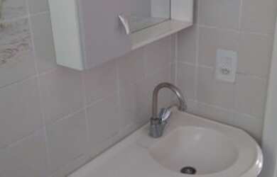 Imagem 7: Apartamento para venda possui 46 metros quadrados com 3 quartos em Uberaba - Curitiba - PR