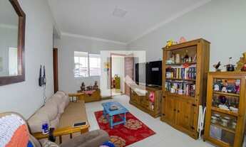 Imagem 3: Casa para Aluguel - São João do Rio Vermelho, 2 Quartos, 75 m2