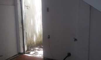 Imagem 6: CABO FRIO - Casa Comercial - Centro