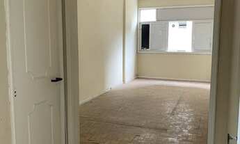 Imagem 2: Ponto comercial/Loja/Box para aluguel com 27 metros quadrados em Centro - Rio de Janeiro