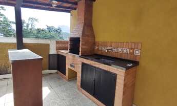 Imagem 7: Casa para venda possui 135 metros quadrados com 4 quartos em Araras - Teresópolis - RJ