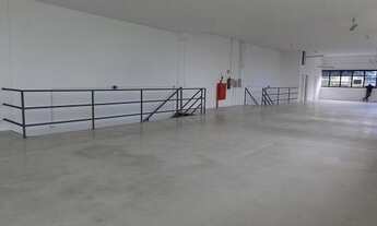 Imagem 4: Galpão em Alphaville tamb. alam Araguaia 903m. Térreo 354m. Dep. 195m. Escr. 354m 25 mil