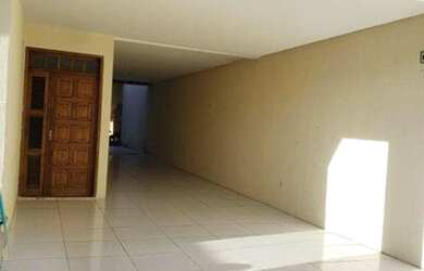 Imagem 2: Casa ao lado da Av. Oliveira Paiva com 5 quartos à venda - Cidade dos Funcionários - Forta