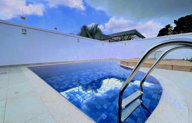 Imagem 7: Casa para Venda em Juiz de Fora, São Pedro, 4 dormitórios, 4 suítes, 6 banheiros, 2 vagas