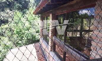 Imagem 7: Casa para Venda em Teresópolis, Vila Muqui, 3 dormitórios, 2 suítes, 1 banheiro, 2 vagas