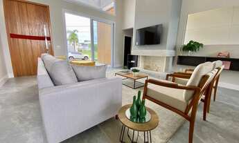 Imagem 4: Casa térrea com 3 suites, nova e finamente mobiliada e decorada, estuda parcelamento diret