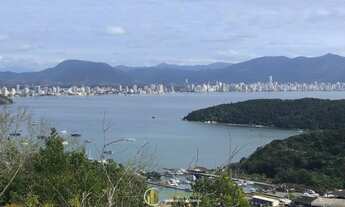 Imagem: Terreno amplo no Centro de Porto Belo