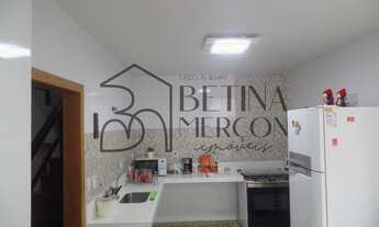 Imagem 5: Venda - Costa do Sol - Macaé - Próximo da praia- Excelente imóvel com 4 quartos sendo send