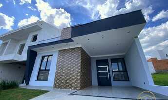 Imagem: Casa à venda no bairro Cajuru do Sul