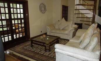 Imagem 2: Apartamento para Venda em Campos do Jordão, Capivari, 4 dormitórios, 2 suítes, 2 banheiros