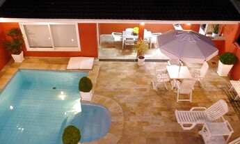 Imagem 6: Casa para venda possui 392 metros quadrados com 5 quartos em Chácara das Pedras - Porto Al