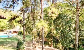 Imagem: Sol e Montanhas em cond. Com portaria 24hrs