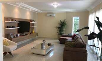 Imagem: Casa para venda possui 300 metros quadrados