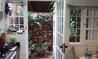 Imagem 5: Porto Alegre - Casa Padrão - Ipanema