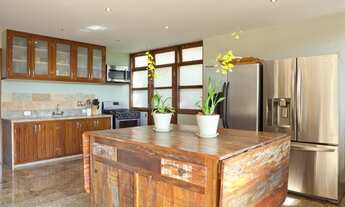 Imagem 7: Vista mar e verde em local perto de tudo!