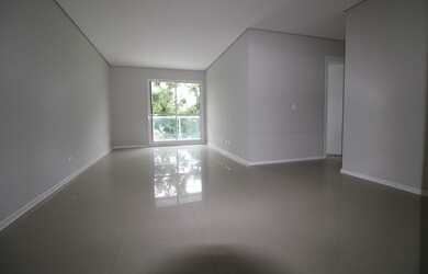 Imagem 4: CURITIBA - Apartamento Padrão - Água Verde