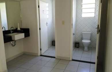 Imagem 7: Apartamento 2/4, nascente, varanda, armários, dependência, garagem e portaria 24h no Garci