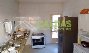 Imagem 4: Casa de 03 quartos bem estruturada a venda em Caldas Novas Goiás