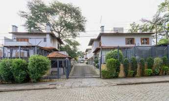 Imagem: Porto Alegre - Casa Padrão - Ipanema