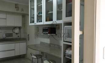 Imagem 5: Apartamento - Vila Adyana - Residencial Adriana - 81m² - 3 Dormitórios - Aceita permuta