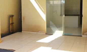 Imagem 2: Casa para venda tem 120 metros quadrados com 3 quartos em Jardim das Oliveiras - Fortaleza