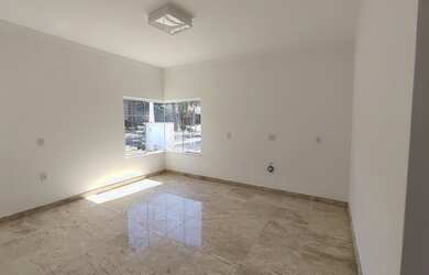 Imagem 2: 3 suítes, Colinas de São João - Nunca habitada