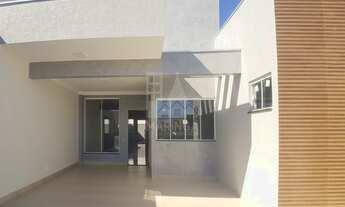 Imagem 2: Casa para venda tem 89 metros quadrados com 3 quartos em Jardim Diamante - Maringá - PR