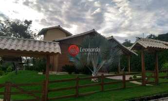 Imagem 7: Linda casa de madeira em - Fortuna de Minas