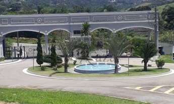 Imagem 2: Casa de condomínio para venda possui 756 metros quadrados