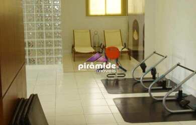 Imagem 4: Cobertura para aluguel e venda com 242 metros quadrados com 3 quartos