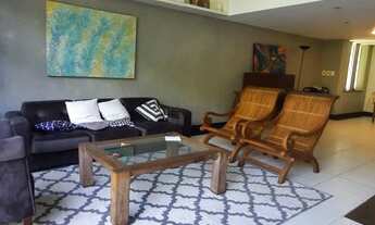 Imagem 5: Casa cercada de verde em condomínio fechado!