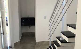 Imagem 6: Casa de condomínio sobrado para venda possui 300 metros quadrados com 4 quartos