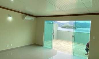 Imagem 3: Linda cobertura duplex em frente ao mar em Angra dos Reis