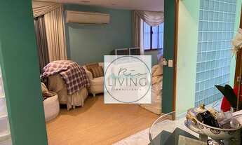 Imagem: Apartamento Duplex com 3 dormitórios, 158