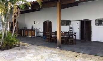 Imagem 7: Pindamonhangaba - Casa Padrão - Vila Bourghese