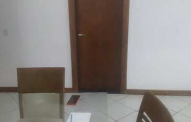 Imagem 4: Vende se / aluga se casa