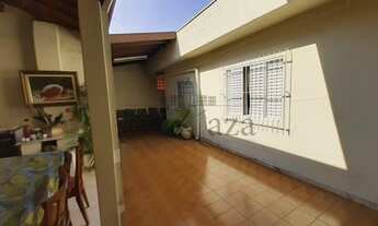 Imagem 7: Casa para venda possui 180 metros quadrados com 3 quartos