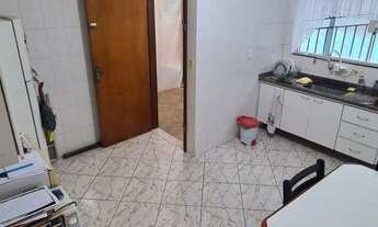 Imagem 7: Sobrado à venda, Vila Nivi, 179m², 3 dormitórios, 1 suíte, 6 vagas!