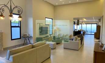 Imagem 3: Casa com 241m² e lote com 548m² - 3 suítes - lazer integrado piscina, churrasqueira e área