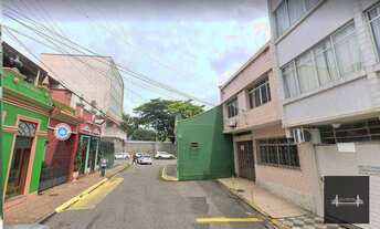 Imagem 3: Casa residencial no centro de Florianópolis, ideal para investimento e rentabilidade