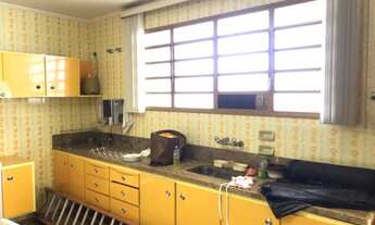 Imagem 6: Casa para aluguel possui 500 m² com 4 quartos, 1 suíte em Centro - Mogi das Cruzes - SP