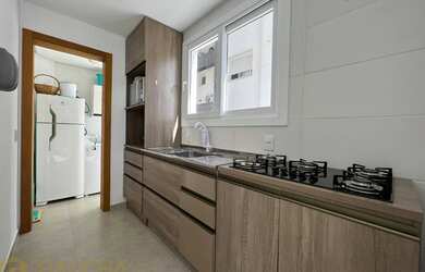 Imagem 6: Apartamento de frente com terraço mobiliado por apenas 490 mil!