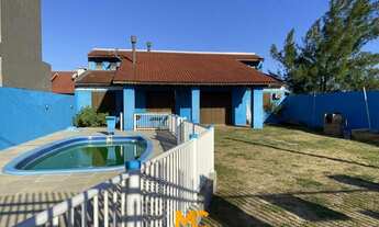 Imagem 2: Casa com 02 suítes à 100 metros da Beira Mar com piscina