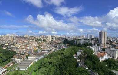 Imagem 5: Apartamento para Venda em Salvador, Vila Laura, 3 dormitórios, 1 suíte, 3 banheiros, 2 vag