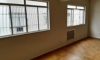 Imagem 3: Apartamento para venda possui 78 metros quadrados com 2 quartos em Grajaú - Rio de Janeiro