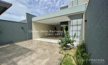 Imagem 4: BELÍSSIMO IMÓVEL COM CÔMODOS AMPLOS EM ÓTIMA LOCALIZAÇÃO!