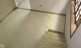 Imagem: BELO HORIZONTE - Casa Padrão - Casa Branca