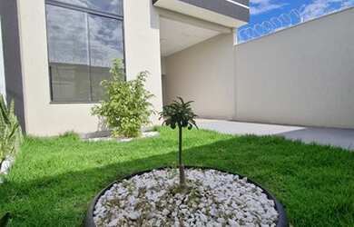 Imagem 2: Casa para venda com 115 metros quadrados com 3 quartos em Residencial Marília - Senador Ca