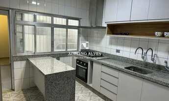 Imagem 7: Casa em Santo Amaro, com 184m², 4 dormitórios, sendo 4 suítes, 2 vagas de garagem