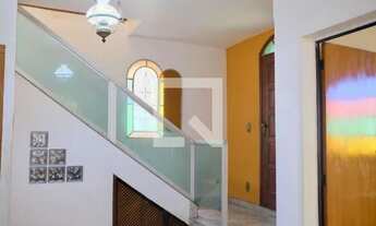 Imagem 3: Casa à Venda - Sagrada Família, 6 Quartos, 200 m2